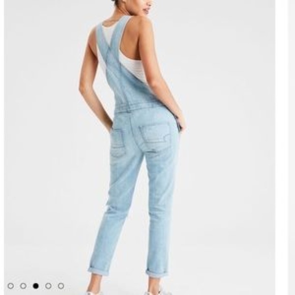 American Eagle Light Wash Overalls - Picture 3 of 5